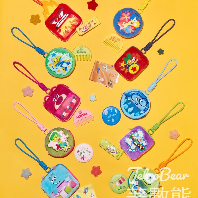 7-Eleven 儲電子印花 免費換領 Disney ∙ Pixar 超人氣角色毛毛小掛袋套裝 - Jetso Bear